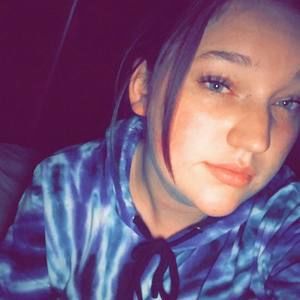 Meet your Posher, Annie